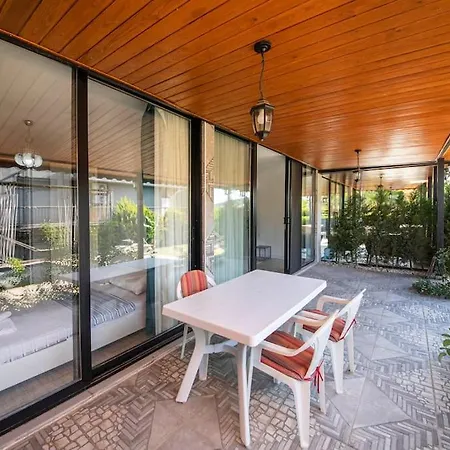 Mona - Huzur Ve Sakinlik Sunan Ortak Havuzlu Ev Ferienhaus Meselik